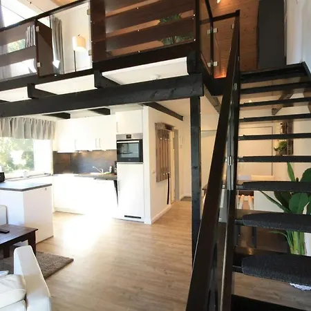 Maisonette-ferienwohnung Lieblingsnest Mit Balkon شقة برونلاغ