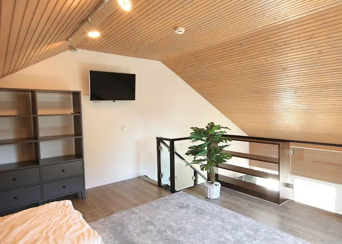 Maisonette-ferienwohnung Lieblingsnest Mit Balkon Апартаменты *